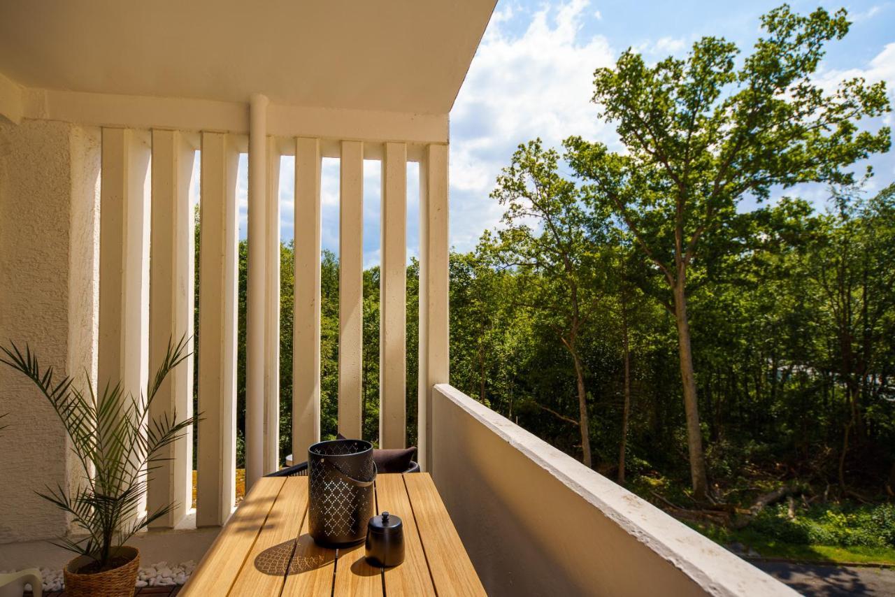 Staytona - Parkpl. - Balkon - Wlan - Netflix - Wfh Taunusstein Luaran gambar